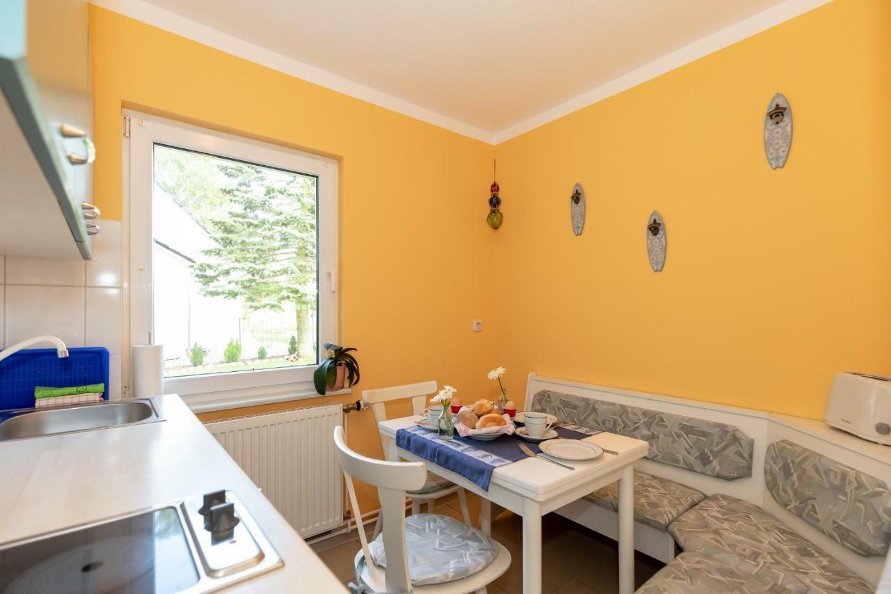 Bungalow Becker "Am Feldrand" Jennewitz 外观 照片
