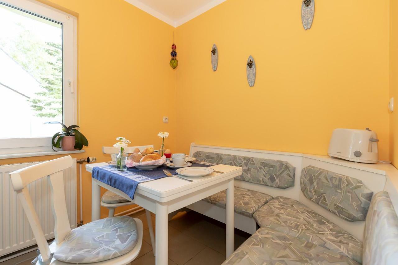 Bungalow Becker "Am Feldrand" Jennewitz 外观 照片