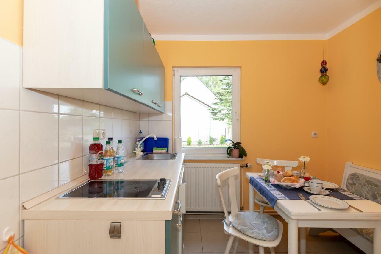 Bungalow Becker "Am Feldrand" Jennewitz 外观 照片